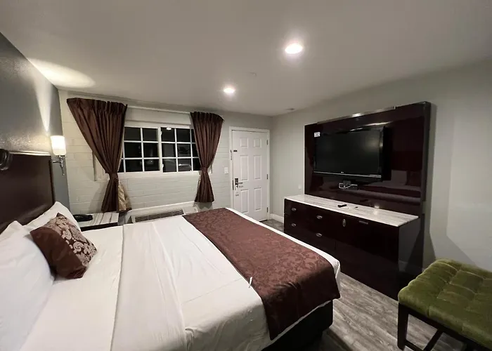Relax Motel