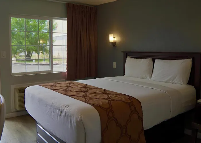 Relax Motel 2*